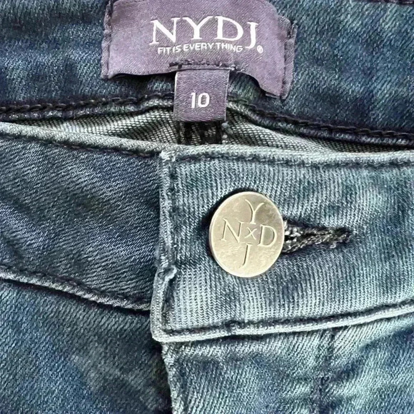 NYDJ Ami Skinny Ankle Geometric Laser Print Jean in Firesky, Dark Wash Size 10 - Picture 3 of 6